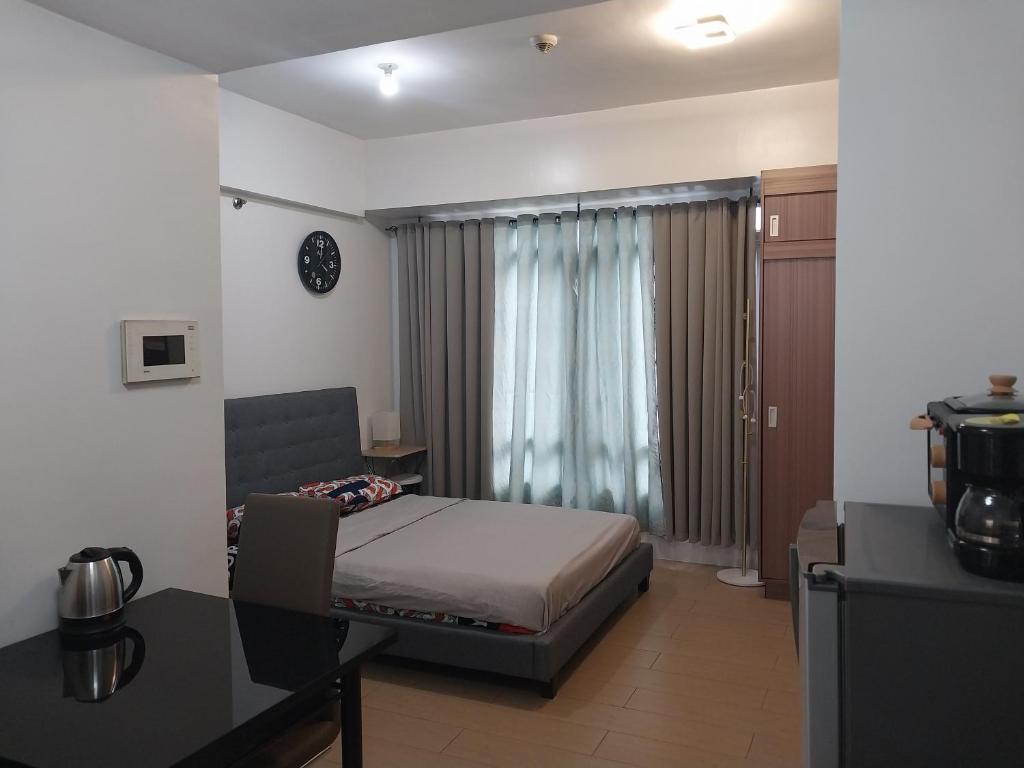 Alps at 150 Newport Blvd Condominum near T3, Manila
