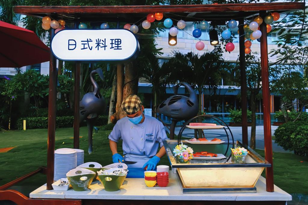 レストラン