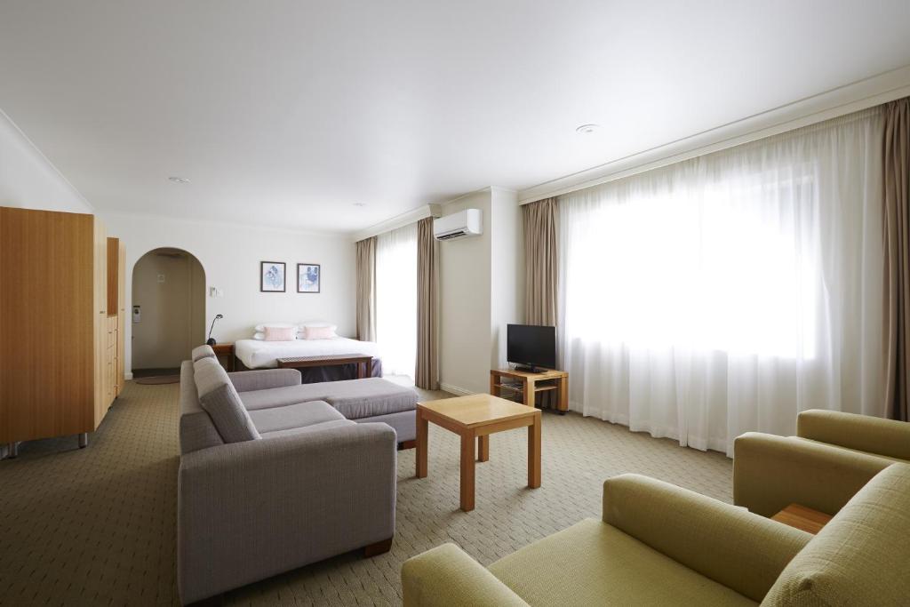 Large Family Apartment, Bay Beach Motel in Byron Bay