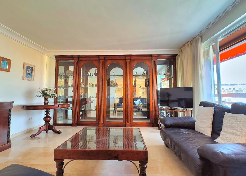 PM 1-7A. Spacious Two Bedroom Apartment in Marbella Centre. - 5