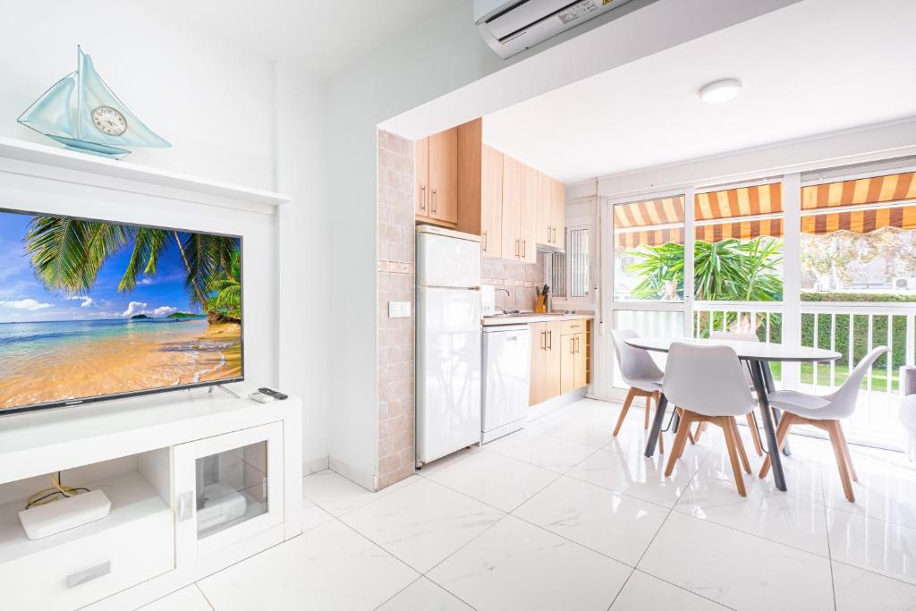 Albatros Ground Floor 1-4 Apartment Levante Beach - 1