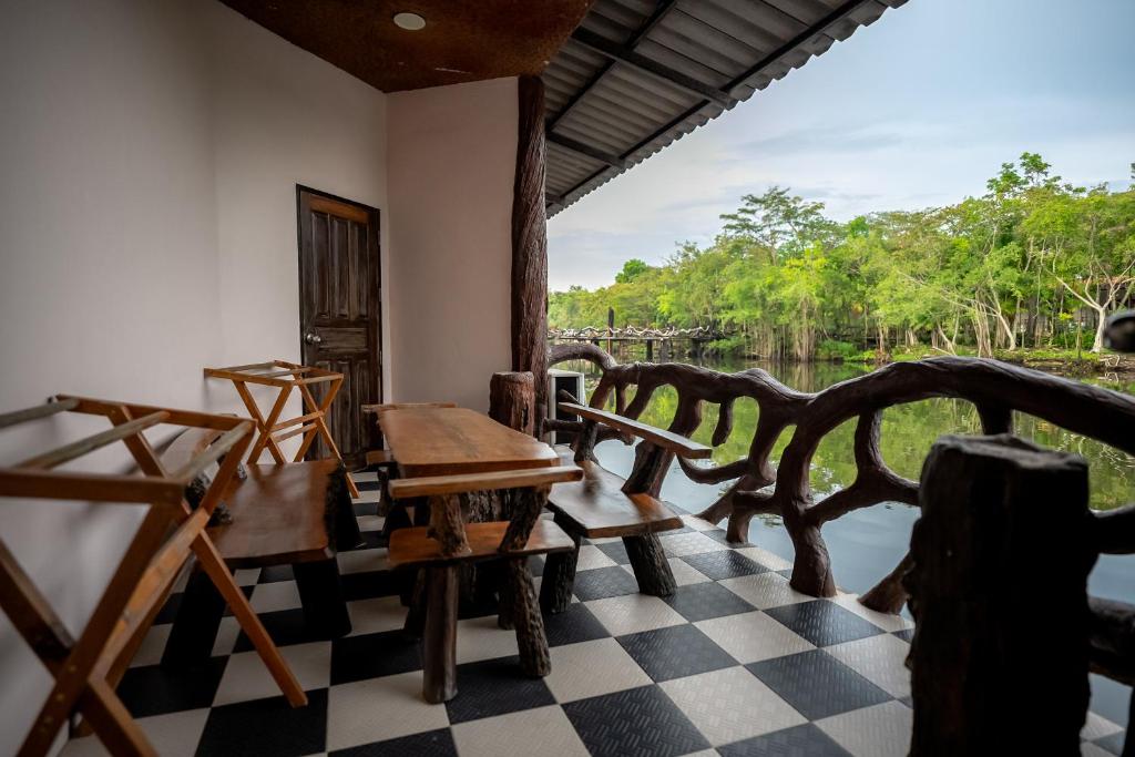 Balcony/terrace, Tamnanpar Resort in Rayong