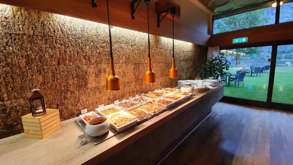 طعام و مشروبات