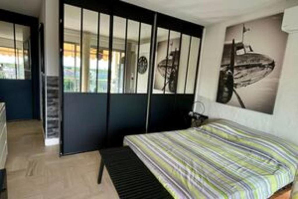 Cosy family nest with balcony and shared pool - 5