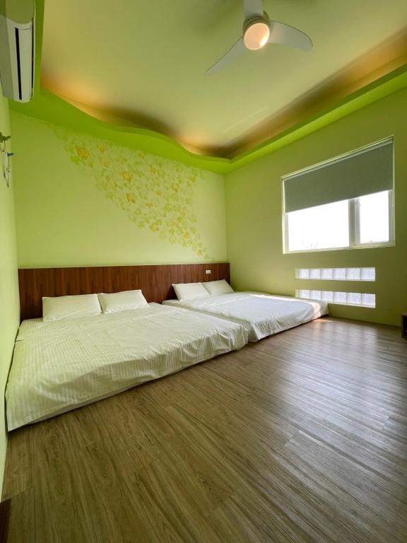 Divewhale Homestay