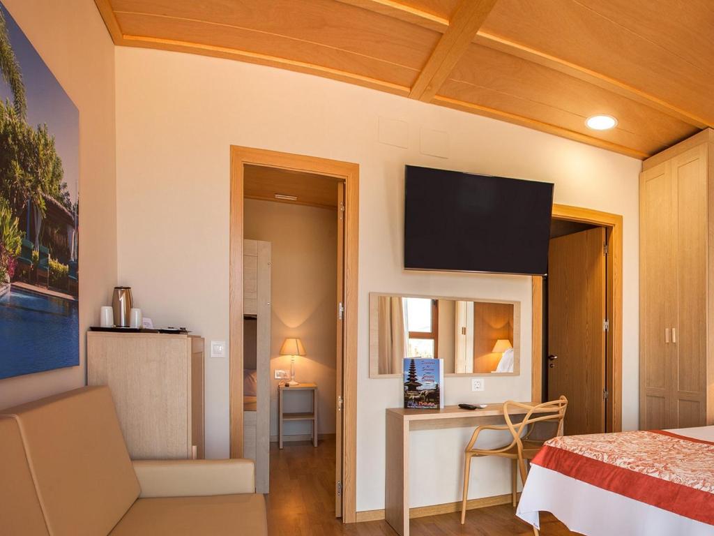 Magic Natura Resort — Hotel rooms in Benidorm, Valencian Community