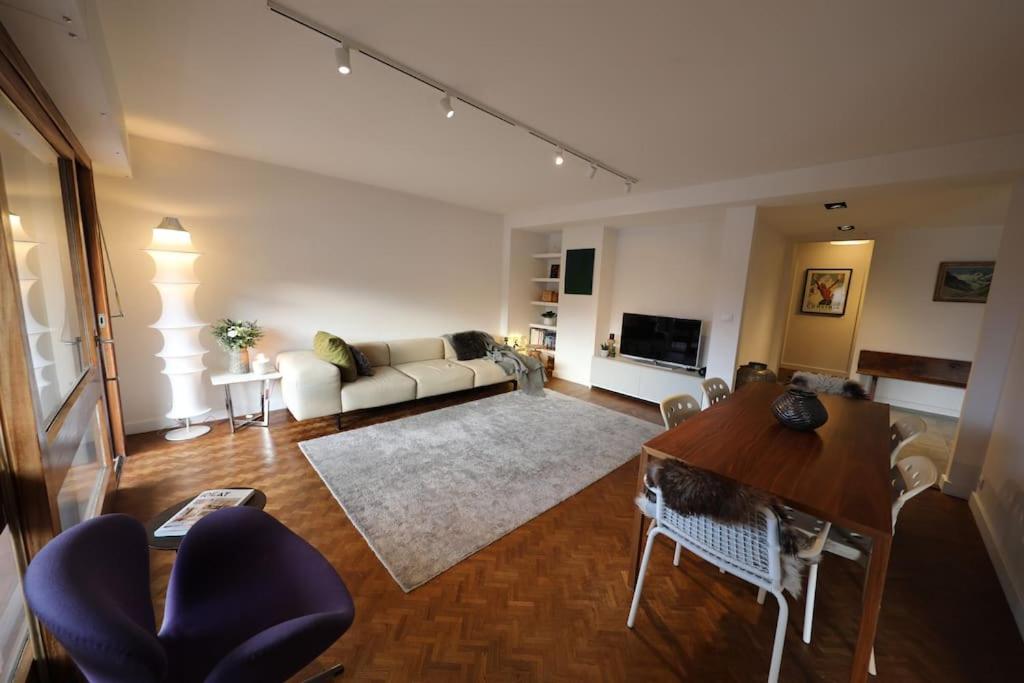 Modern and stylish 3-bedroom apartment with views - centre of St Gervais - 2