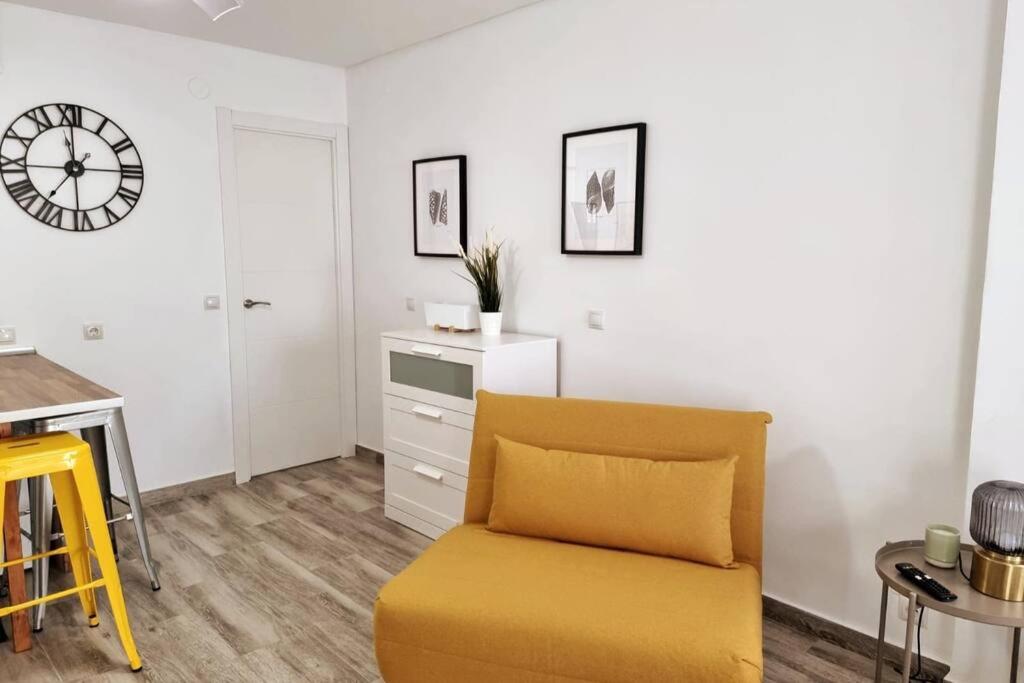 Céntrico y nuevo estudio fuengirola - 3