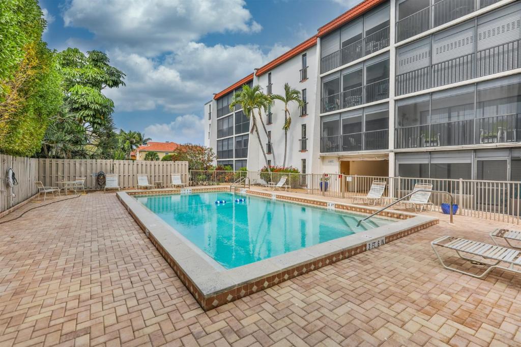 Sandpebble 4C, Sanibel