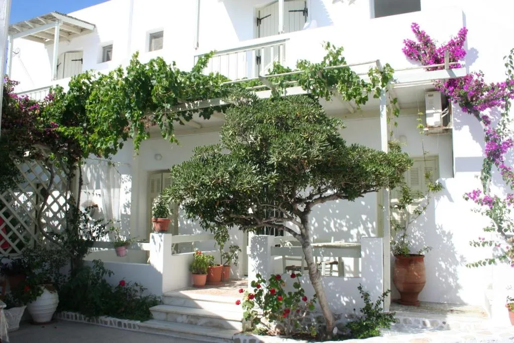 Korali Hotel, hotel in Antiparos Town