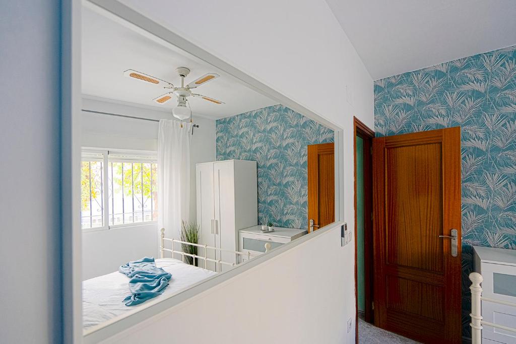 Casa Meandro: 9min➟Sea⋆Terrace⋆Garage⋆AC⋆WiFi⋆Washer - 4