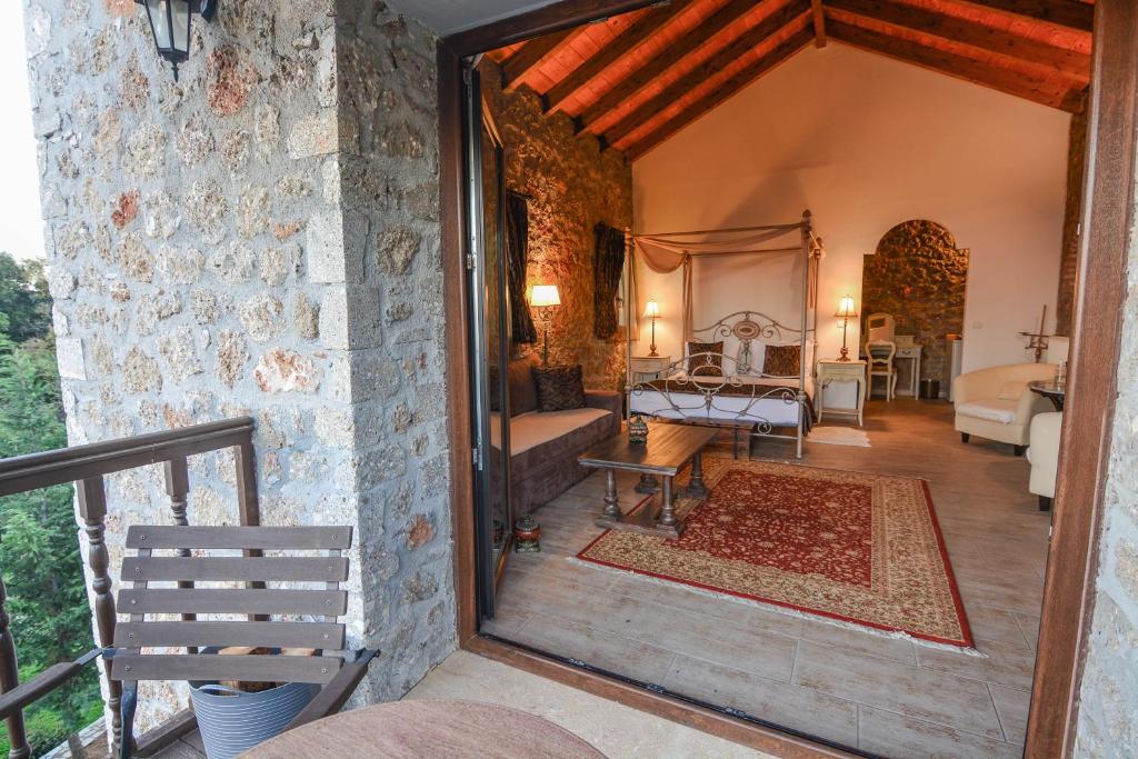 Trikalon Muses Art Suites｜クチコミあり シロカストロン