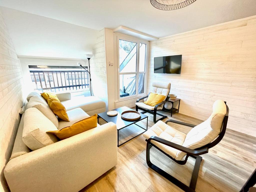 Centre village Appartement 3 chambres avec terrasse Jusqu'à 5 personnes - 2