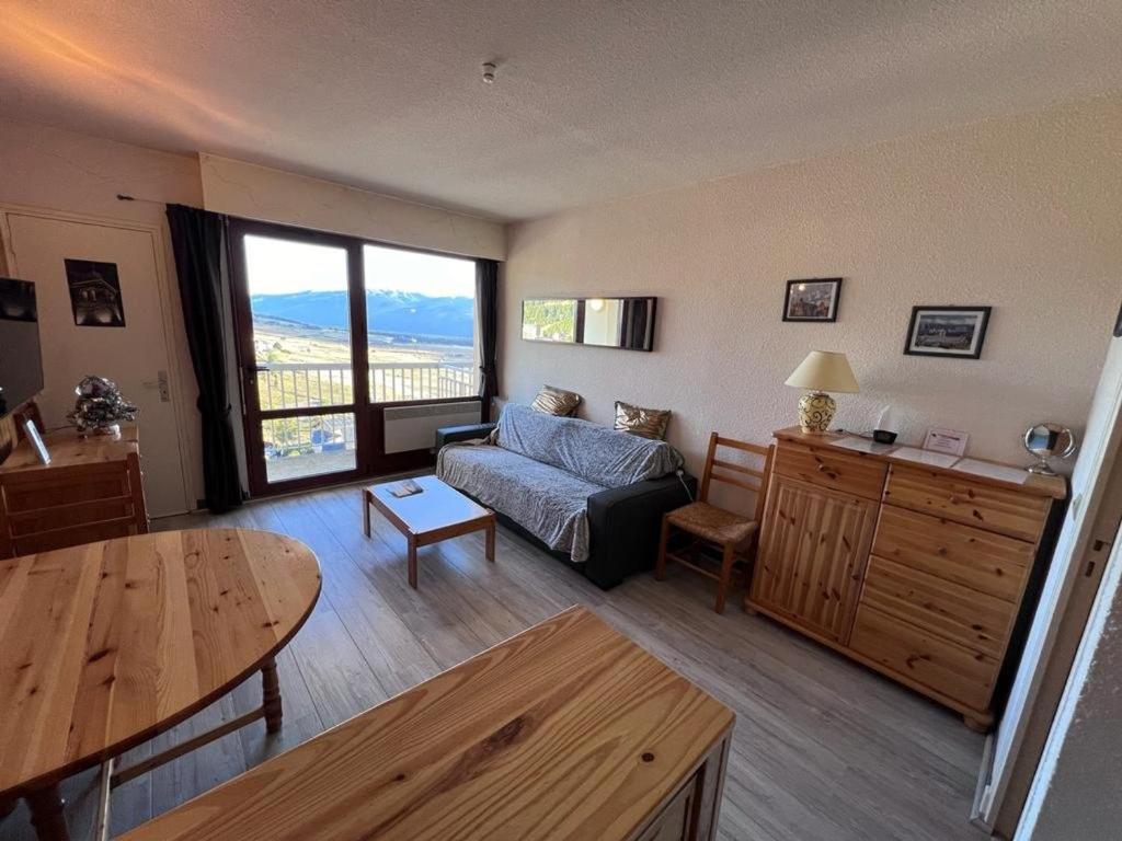 Studio Cabine Spacieux avec Balcon et Coin Repas - 4