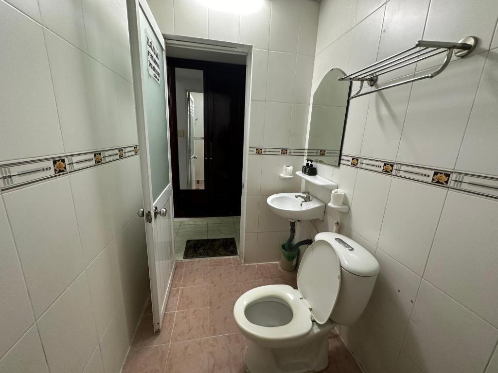 Xuan An Hotel - by Bay Luxury