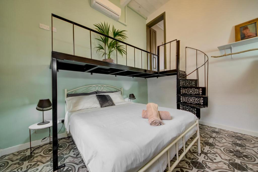 Boho Rooms Sliema, Sliema