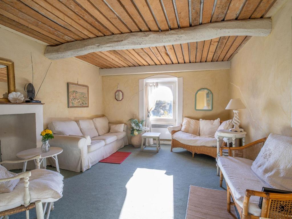 Ferienhaus Chateauneuf 120S - 2