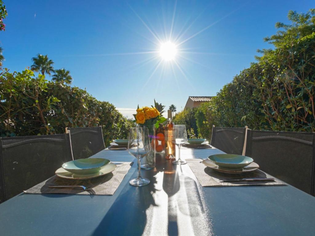 Holiday Home Roche Rouge by Interhome - 2