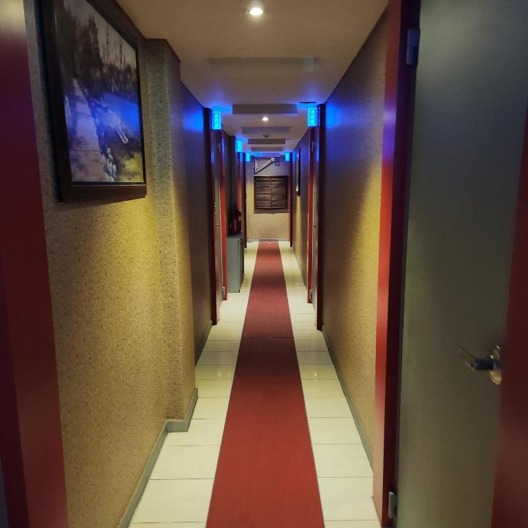 东大门绿色公园酒店 (Brown Hotel)