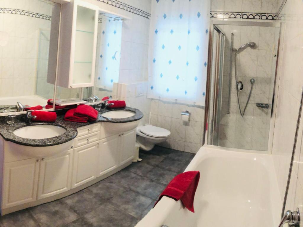 Apartment Edelweiss A-4 by Interhome - 4