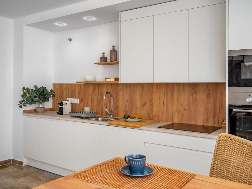 Apartment Los Almendros I by Interhome - 4