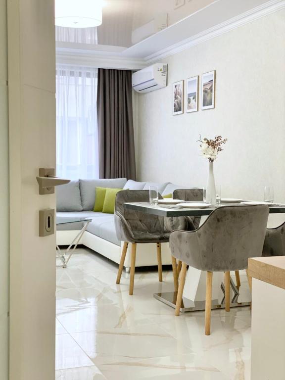 Sea View Apartment with Free Parking, Pomorie