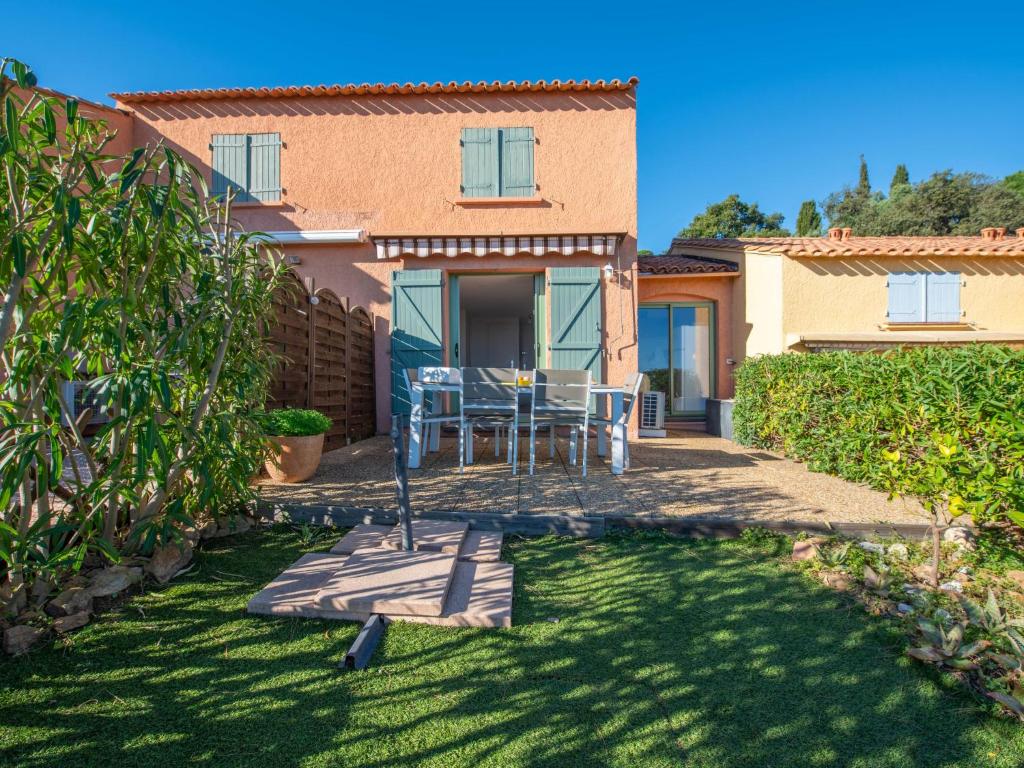 Apartment Les Jardins d'Amaryllis-9 by Interhome - 1