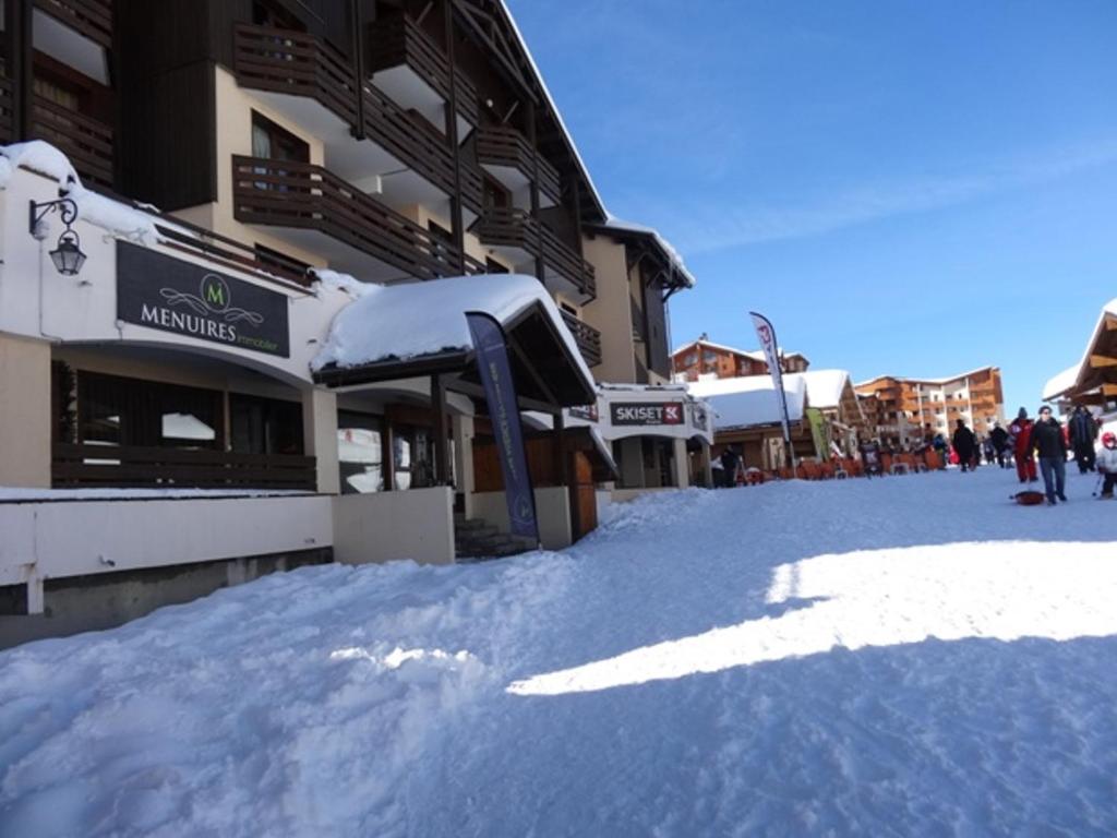 2 pièces 4 personnes, ski aux pieds, wifi gratuit, parking Les Menuires - 5