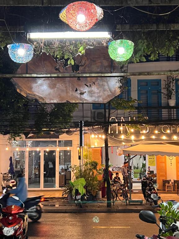 Phuc Bao Center Local Homestay - 3 mins walk to Old Town