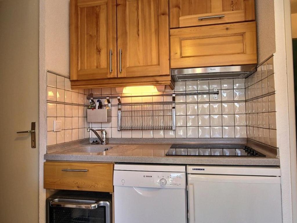 Appartement rénové pour 4 au pied des pistes avec balcon - 5