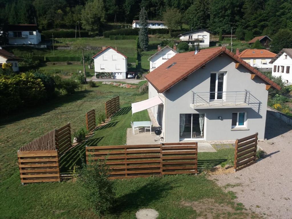 Gîte Saulxures-sur-Moselotte, 4 pièces, 6 personnes - FR-1-589-242