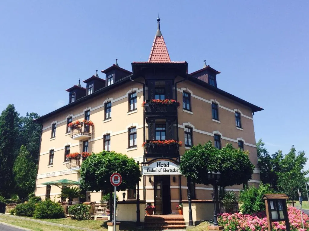 Hotel BB Bahnhof Bertsdorf, hotel in Olbersdorf