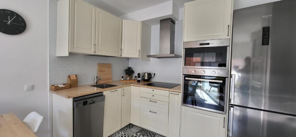 Modern Apartament al costat del Parc de la Devesa - 4