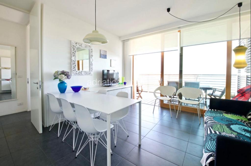 Belvedere Apartments - 5