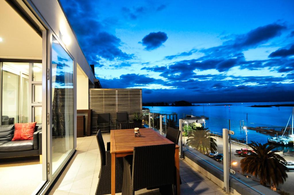 Seaside Penthouse Apartment