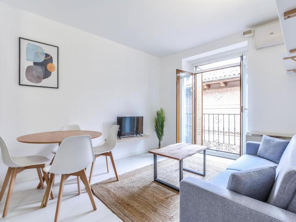 apartamento cava baja ALQUILER TEMPORAL, Мадрид