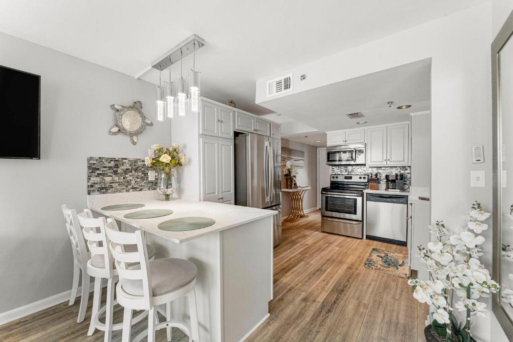 Fun N The Sun at Sunbird #1102W by Nautical Properties, Panama City Beach