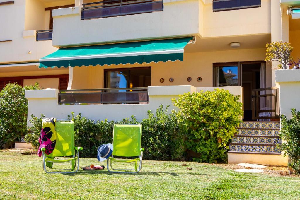 Apartamento Playa Grande Dénia en primera línea de playa con piscina y gran terraza by Family Homes - 3