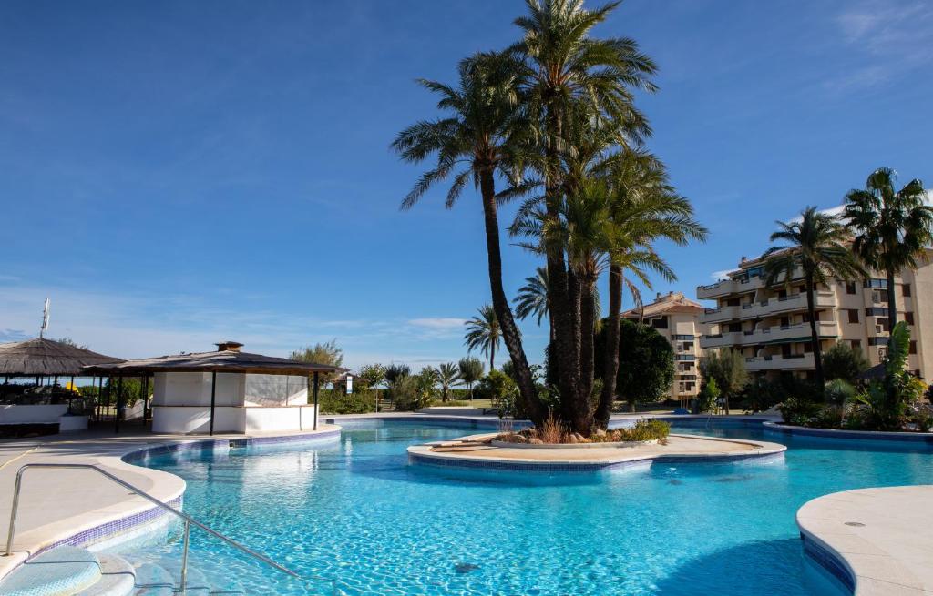 Apartamento Playa Grande Dénia en primera línea de playa con piscina y gran terraza by Family Homes - 2