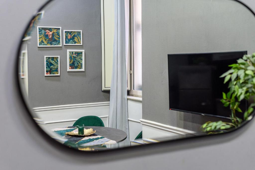 DUOMO Luxury Apartment in City Center - 4
