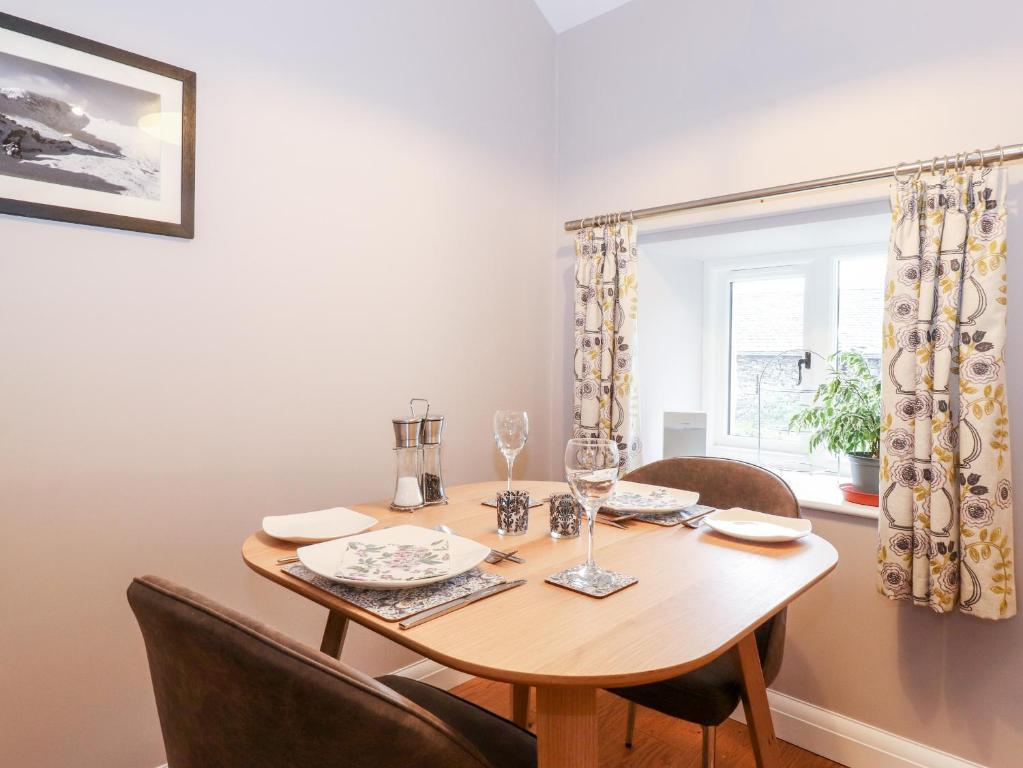 Low Ashmead Cottage photo 6
