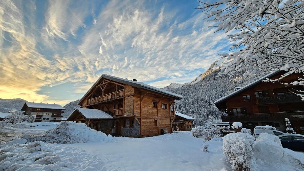 Demi-Chalet Vadel La Panthiaz 15 Pers 5 chambres - 2