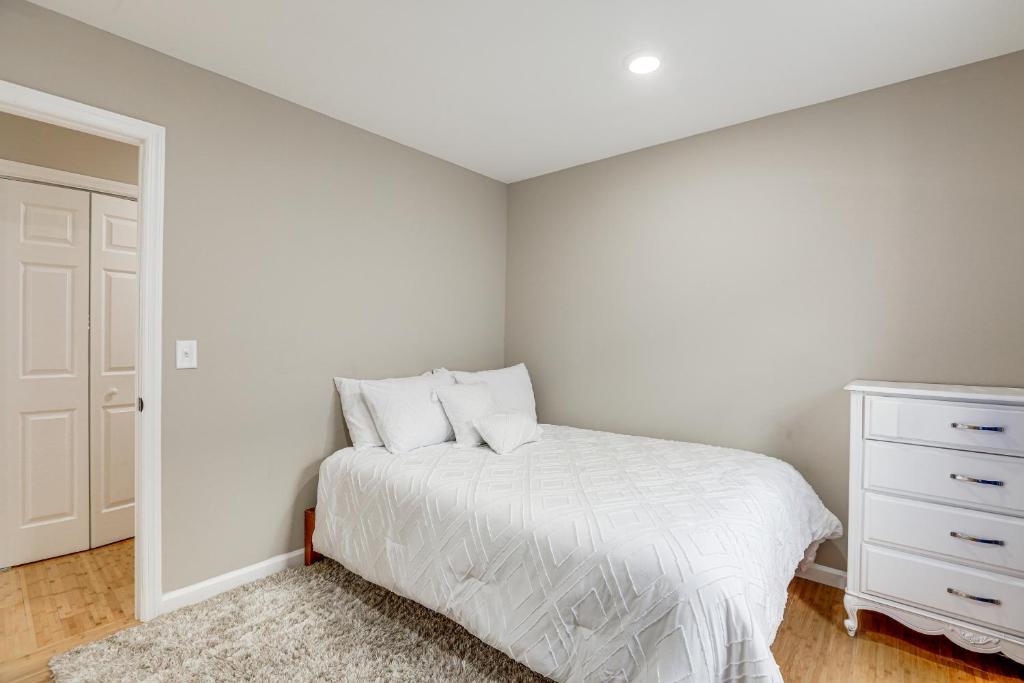 Irvington Vacation Rental about 20 Mi to Manhattan! Holiday home in