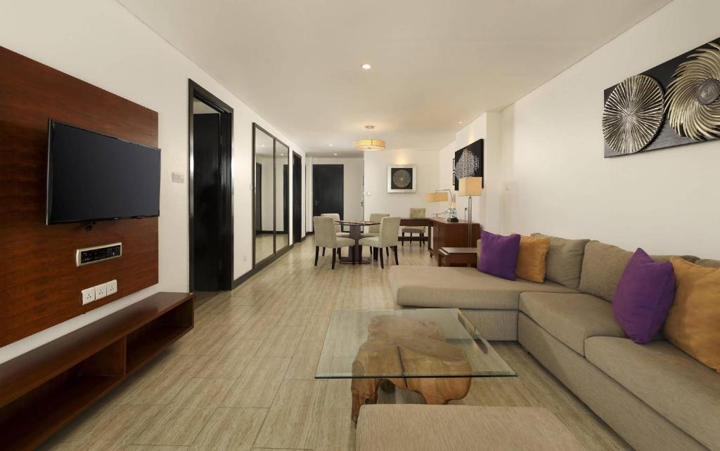 lv8 resort hotel bali