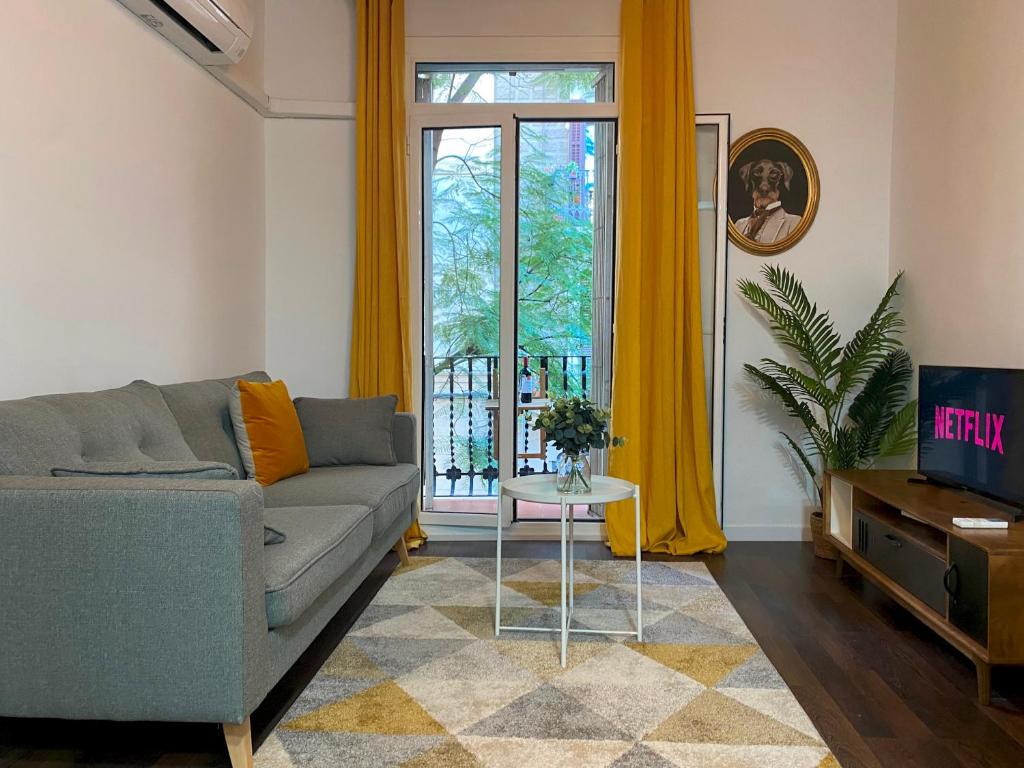 Cosy Urban Oasis 1BD in Poble Sec By MyRentalHost - 3