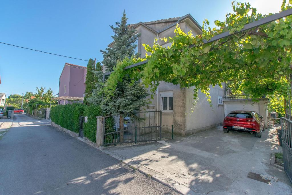 Apartment Vinka, Kaštela