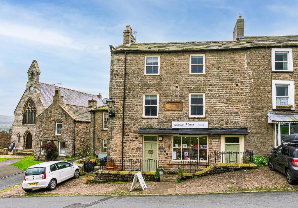 Flat 1, Literary Institute, Richmond