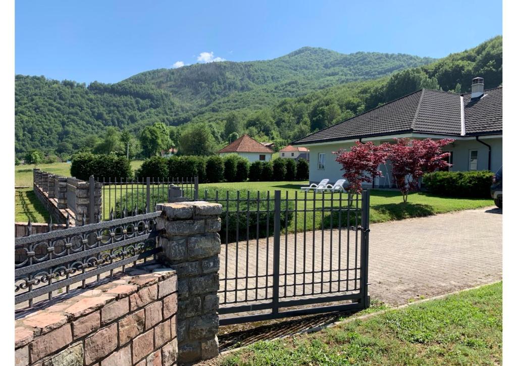Villa Lux Kolasin - 2