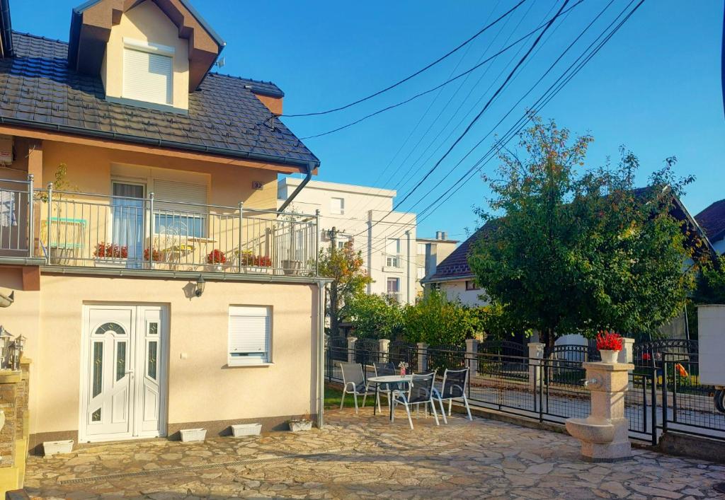 Apartman Raj - 2