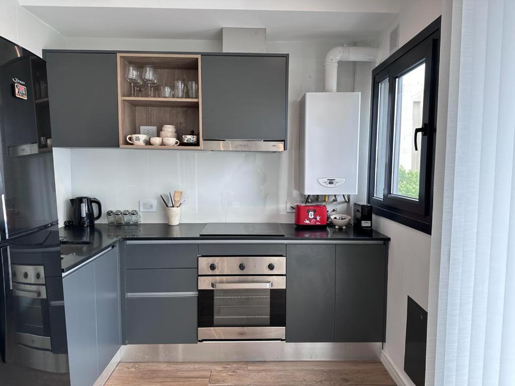 DEPTO 2 amb - BONJO - Excelente ubicacion - SE RESERVA CON SEÑA - 2